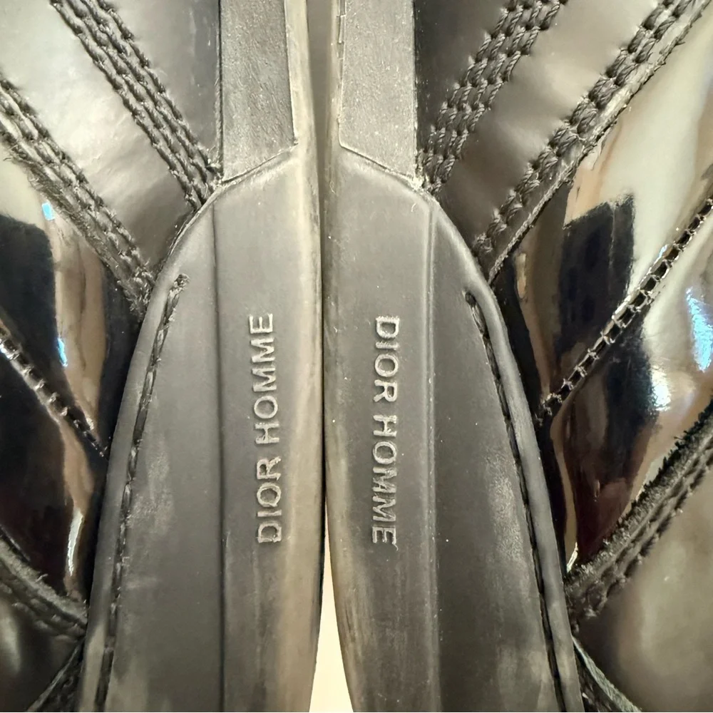 Dior Black Sneakers Sleek Leather Design - Picture 10 of 15